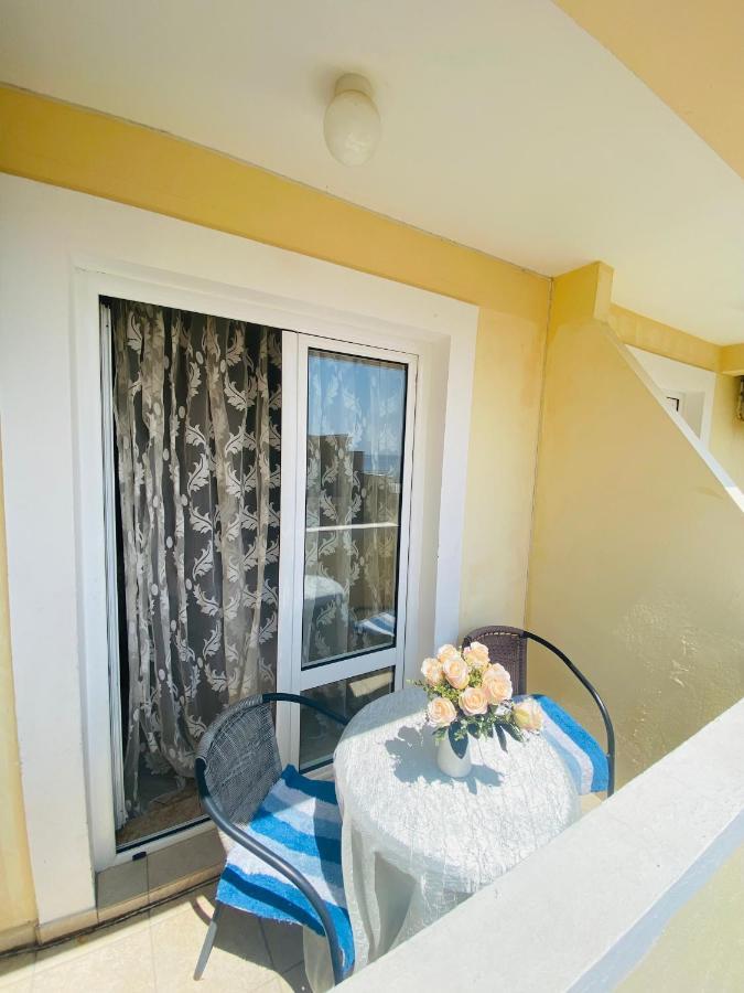 Miomir Perazic Apartments Petrovac エクステリア 写真