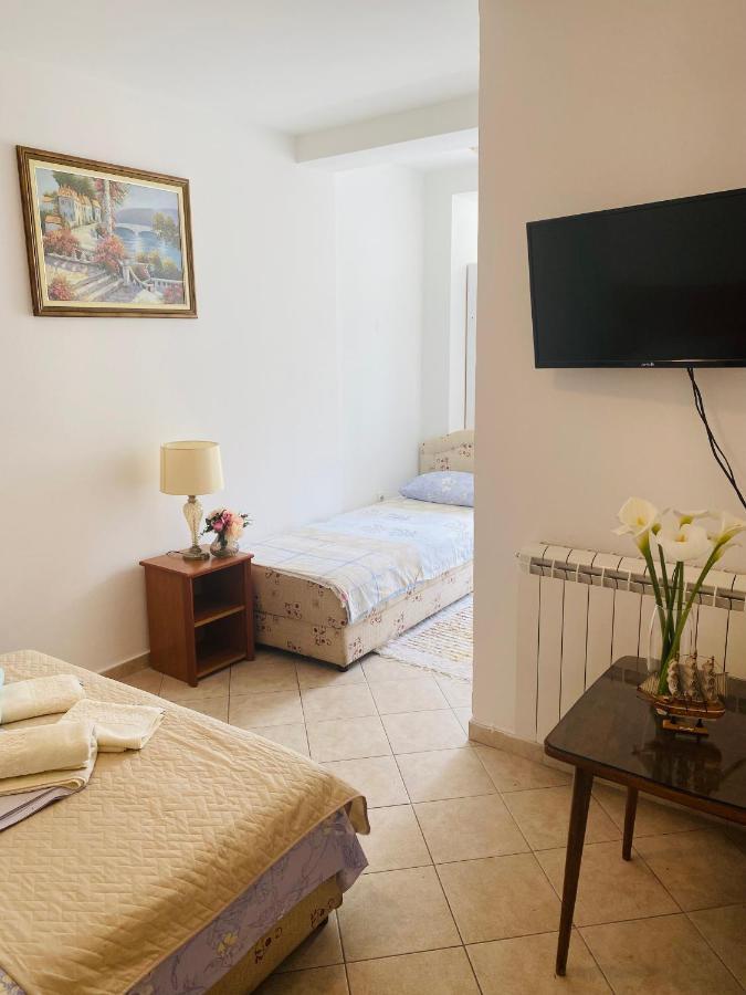 Miomir Perazic Apartments Petrovac エクステリア 写真
