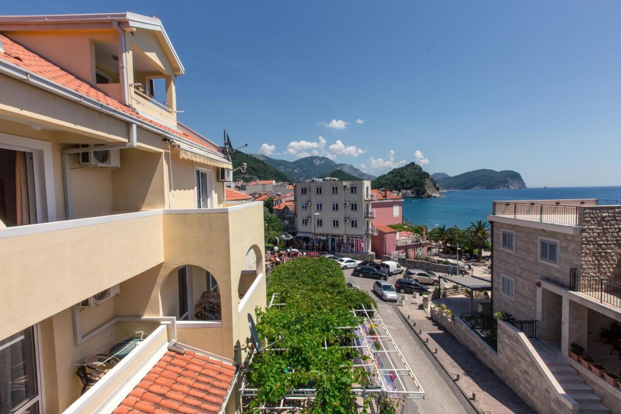 Miomir Perazic Apartments Petrovac エクステリア 写真